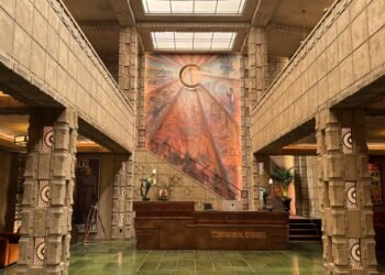 Cómo The Studio creó un edificio convincente de Frank Lloyd Wright