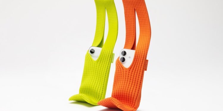 Apple e Issey Miyake crean un iPhone Pocket expandible