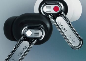 Nothing lanza auriculares Ear (3) con «Super Mic» para llamadas