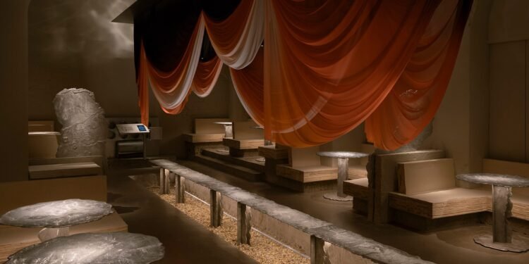 URBA utiliza materiales recuperados para crear el interior del restaurante Onyx Æther