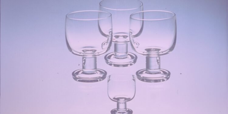 «El diseño industrial debería haber abandonado sus pretensiones mesiánicas hace mucho tiempo»