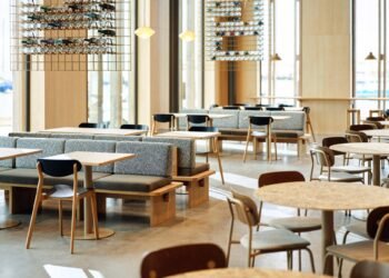 Spring Studio utiliza biomateriales para crear interiores para el centro del patrimonio mundial