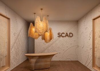 SCAD estrena una intrincada instalación de yeso en Design Miami
