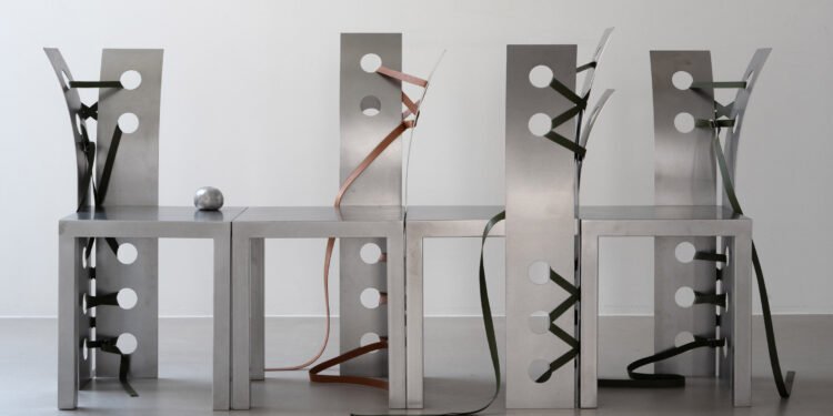 Nara Lee se inspira en la «naturaleza salvaje» de Seúl para la colección Pul de acero inoxidable