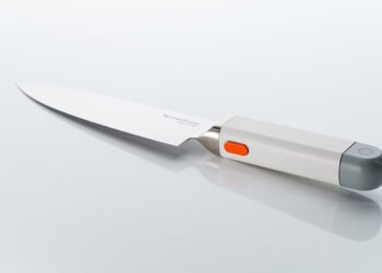 Seattle Ultrasonics presenta un cuchillo ultrasónico que vibra para cortar más fácilmente