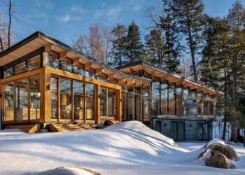 La cabaña climatizada Rivalry rechaza la «identidad» de los hogares contemporáneos