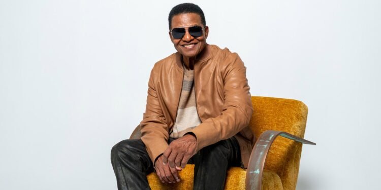 «Siempre quise trabajar en muebles», dice Jackie Jackson