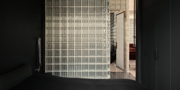 Apartamento en Berlín diseñado para ser «Berghain en un contexto hogareño»