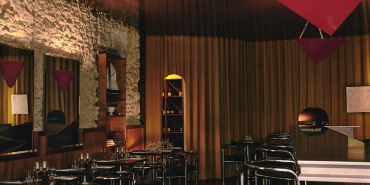 Siete vinotecas para tomar una copa con estilo