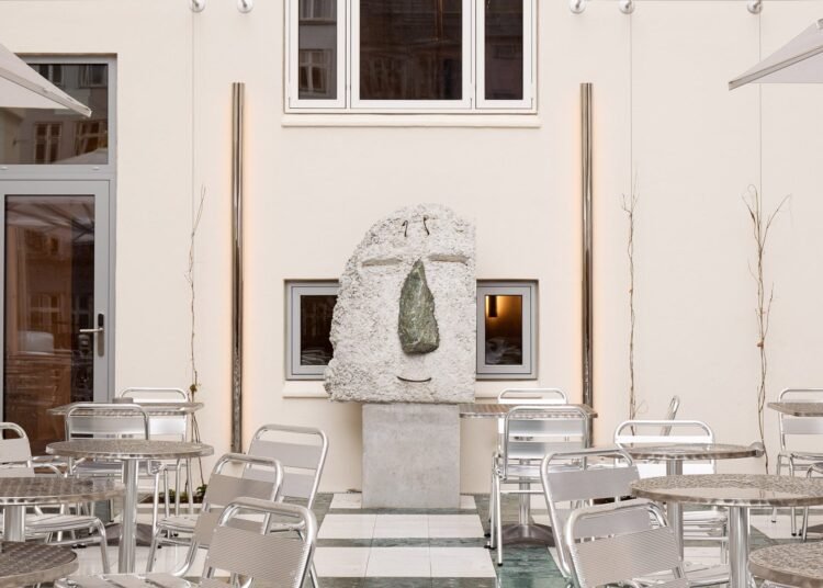 El Hotel Hans une «dos partes muy diferentes de Copenhague»