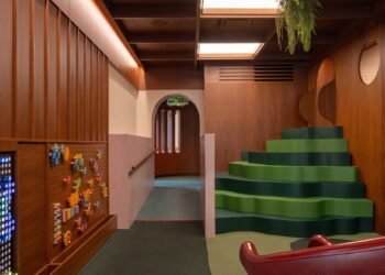 Un café «silenciosamente mágico» de Toronto ofrece un tercer lugar ideal para familias