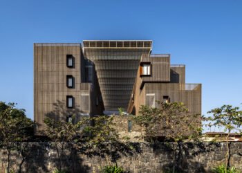 Radisson Lonavala aprovecha al máximo su entorno natural.