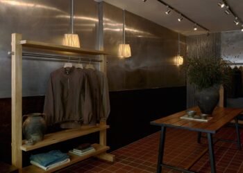 Of Enso añade barra de escucha a la boutique Colbo de Nueva York