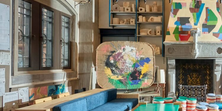 Lionel Jadot diseña el Jam Hotel Gante para evocar el taller de un artista